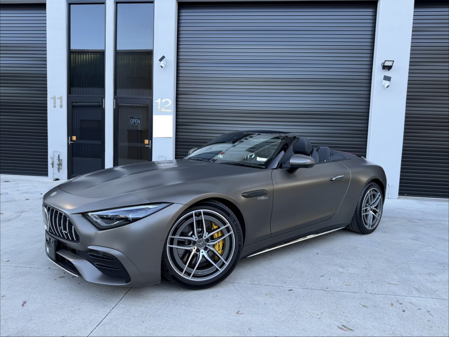 2022 Mercedes AMG SL43 - mercedes_amg