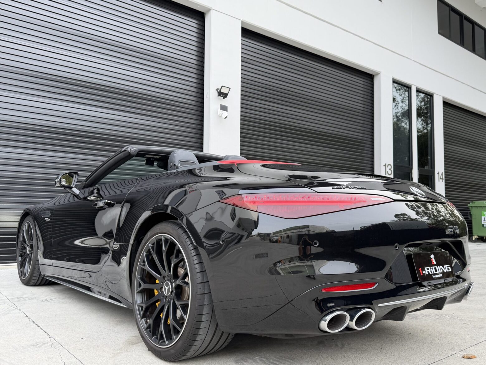 2022 Mercedes AMG SL43 photo