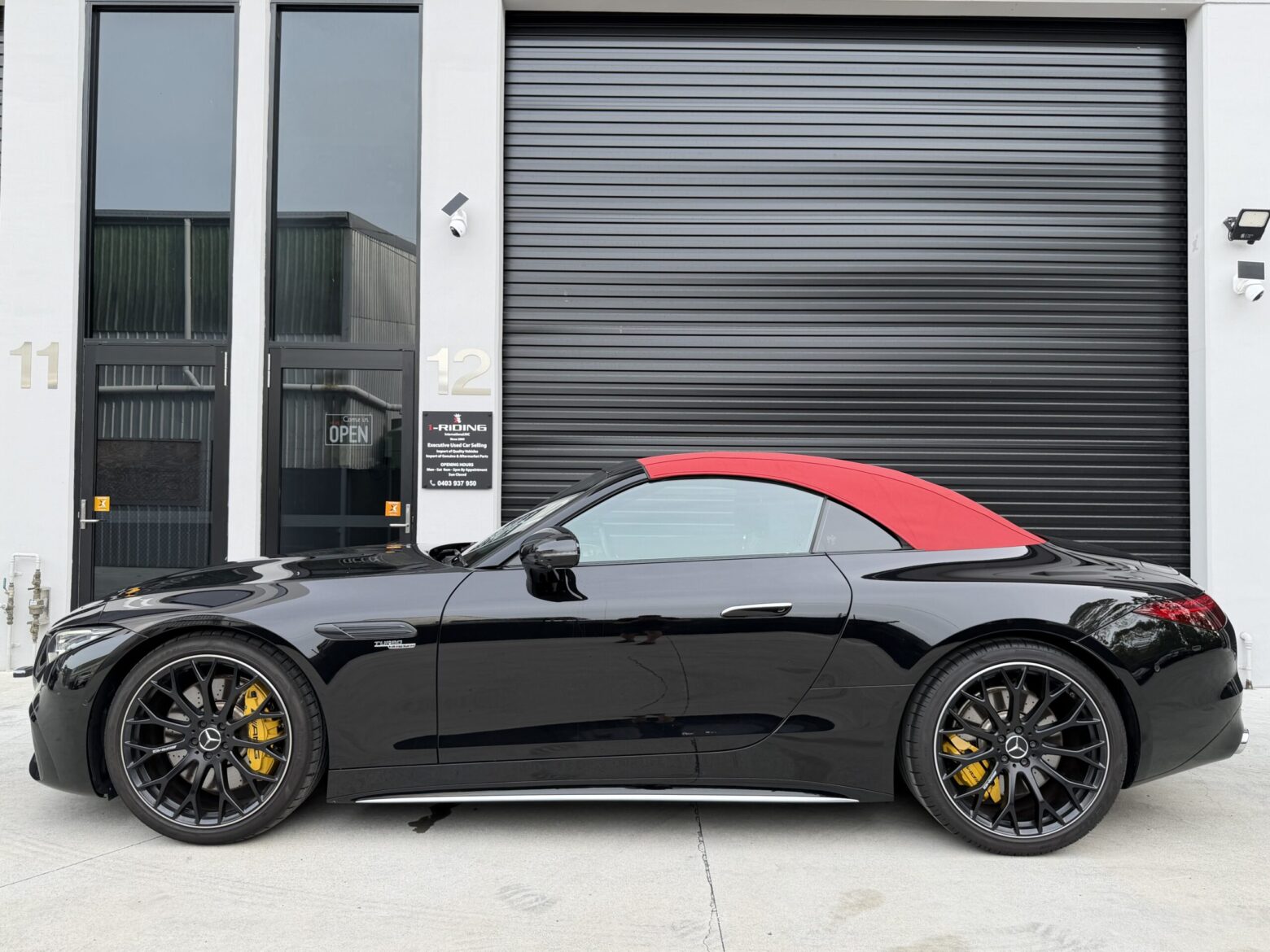 2022 Mercedes AMG SL43 photo