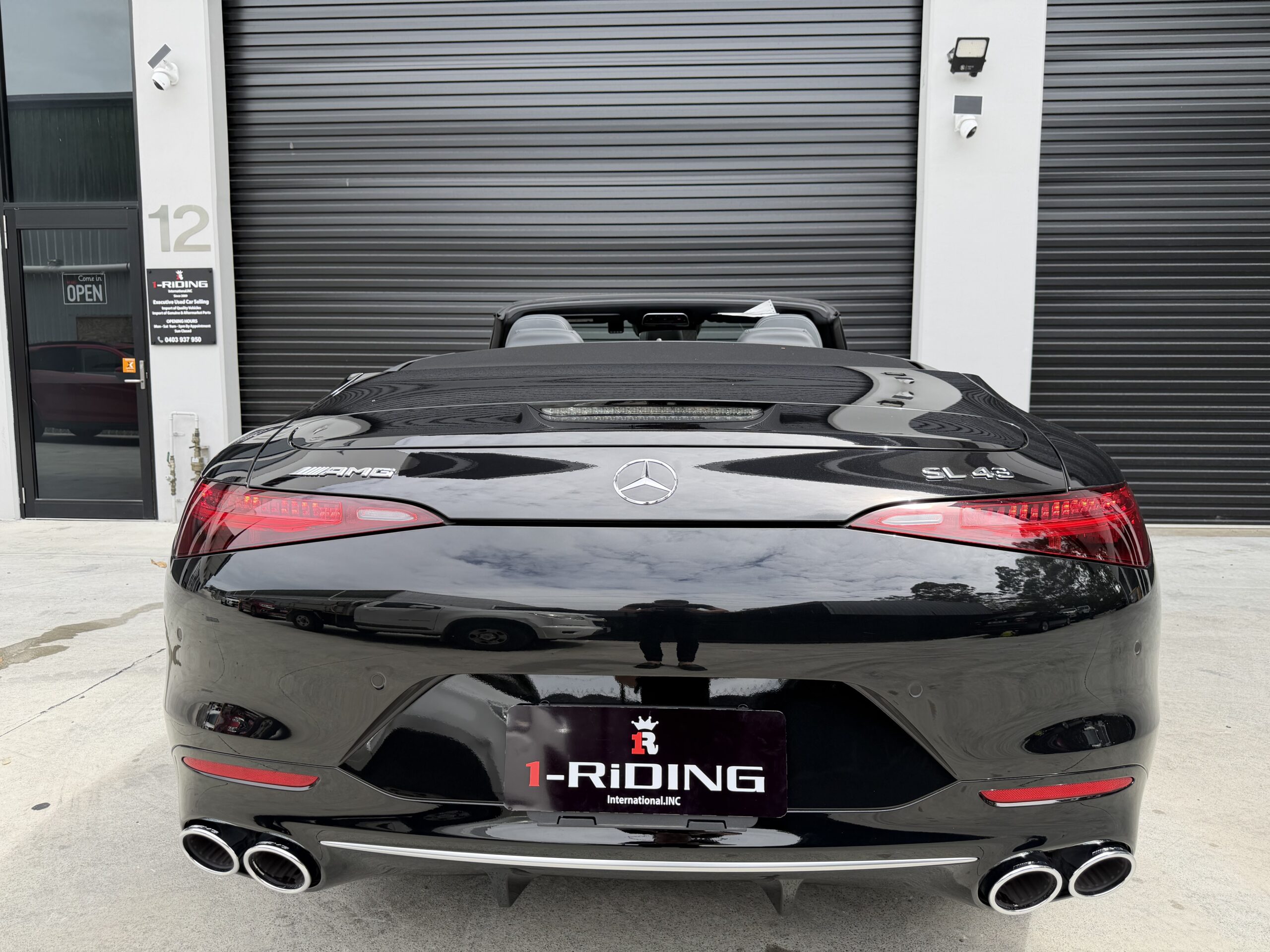 2022 Mercedes AMG SL43 photo