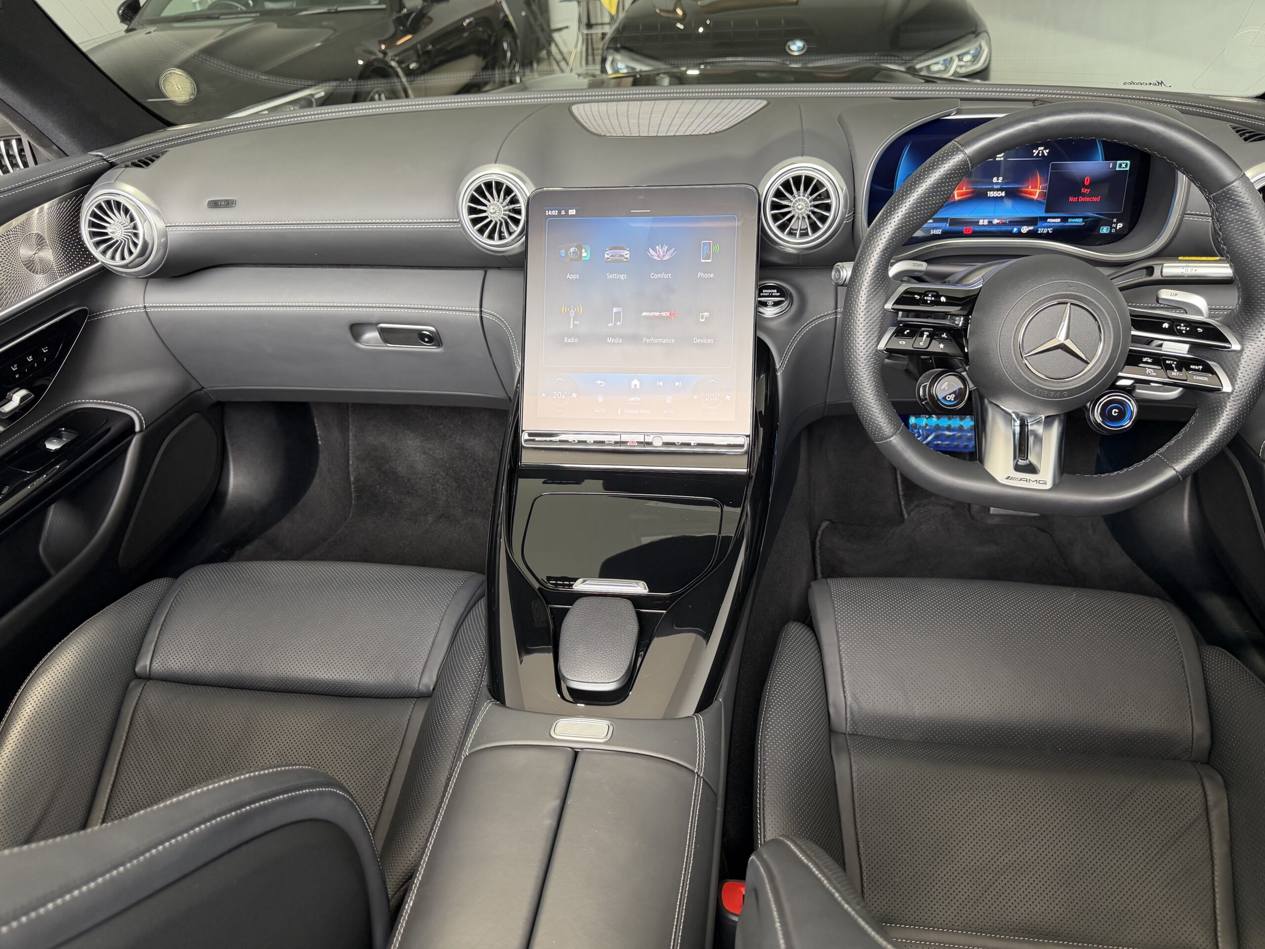 2022 Mercedes AMG SL43 photo