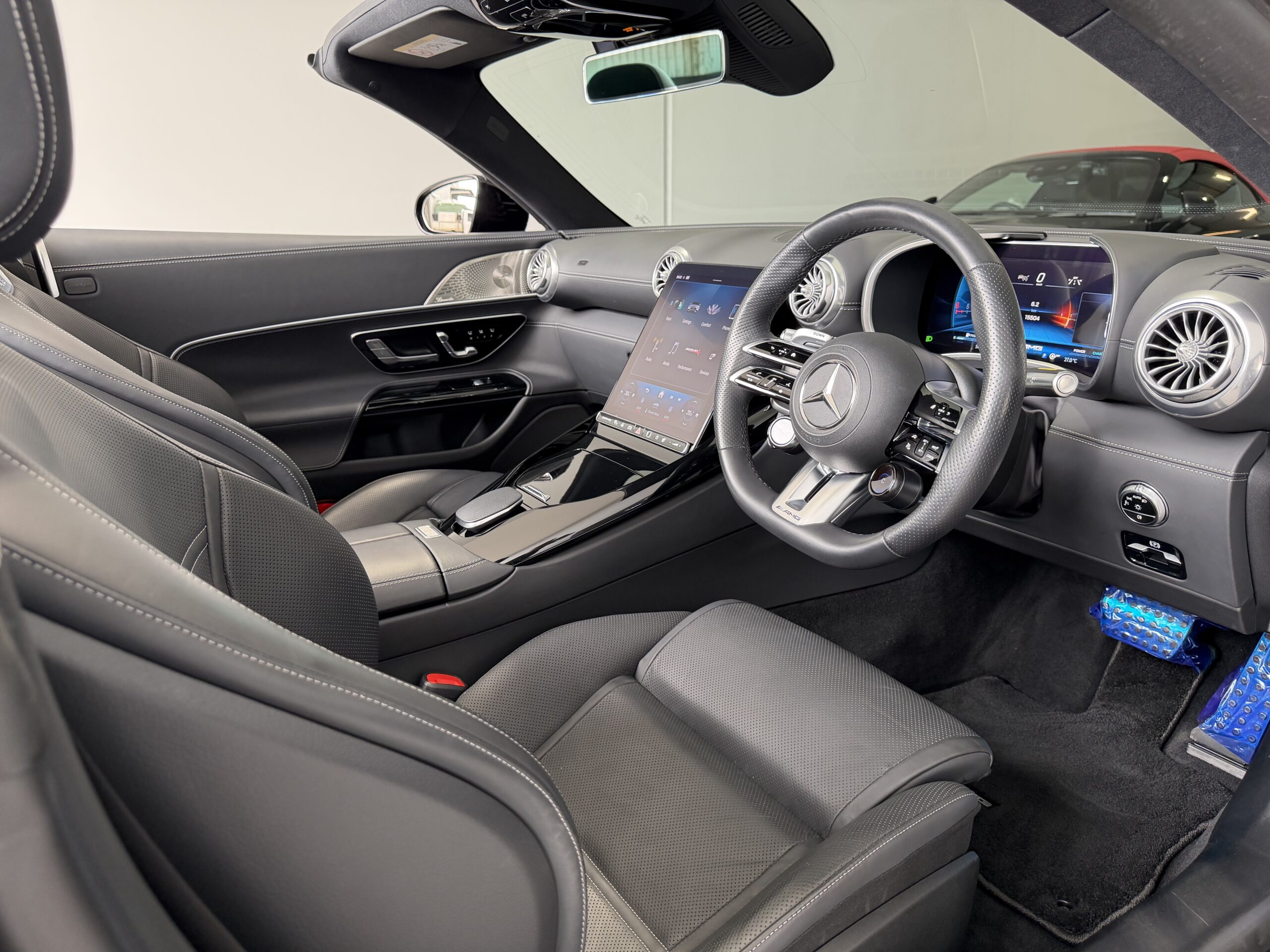 2022 Mercedes AMG SL43 photo