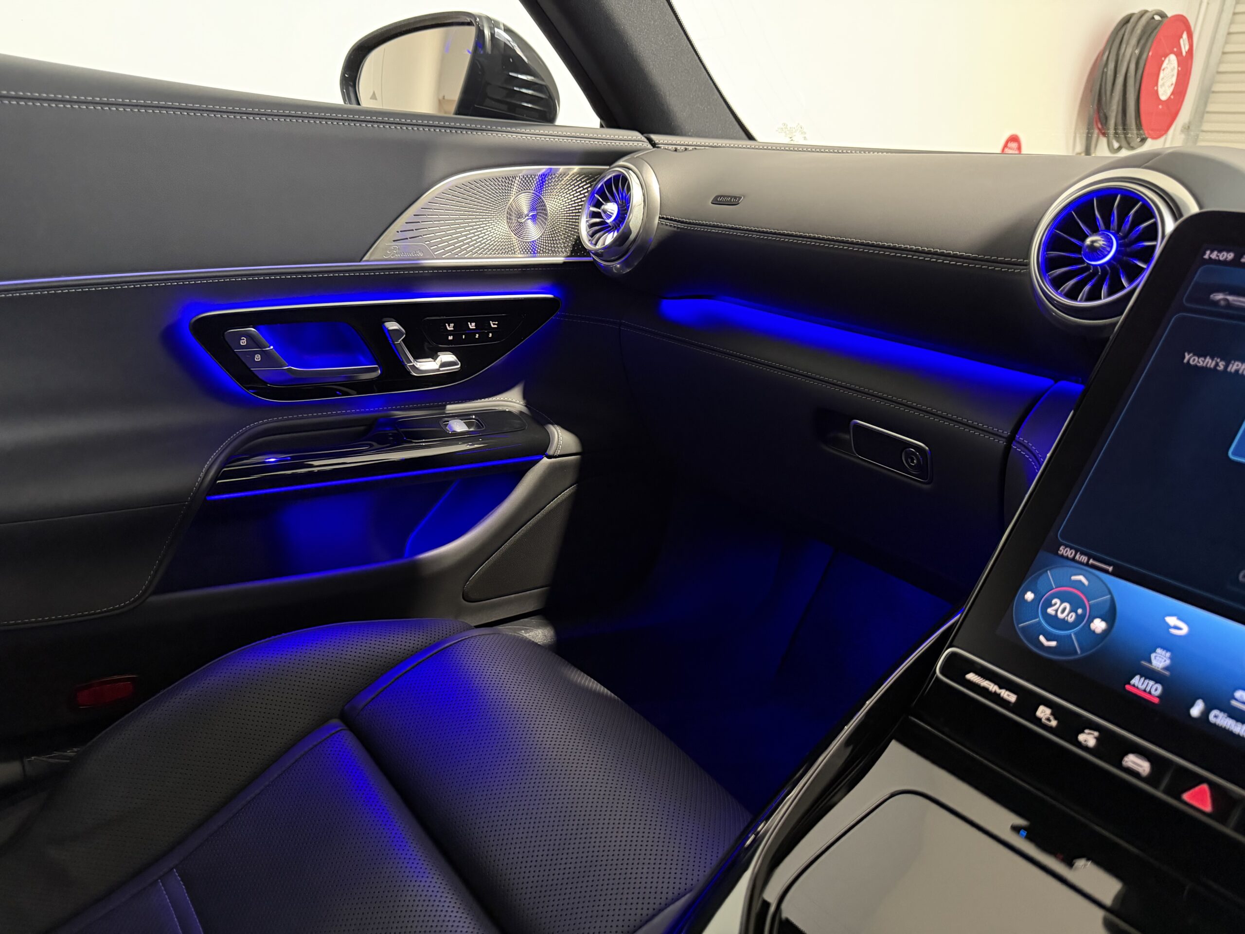 2022 Mercedes AMG SL43 photo