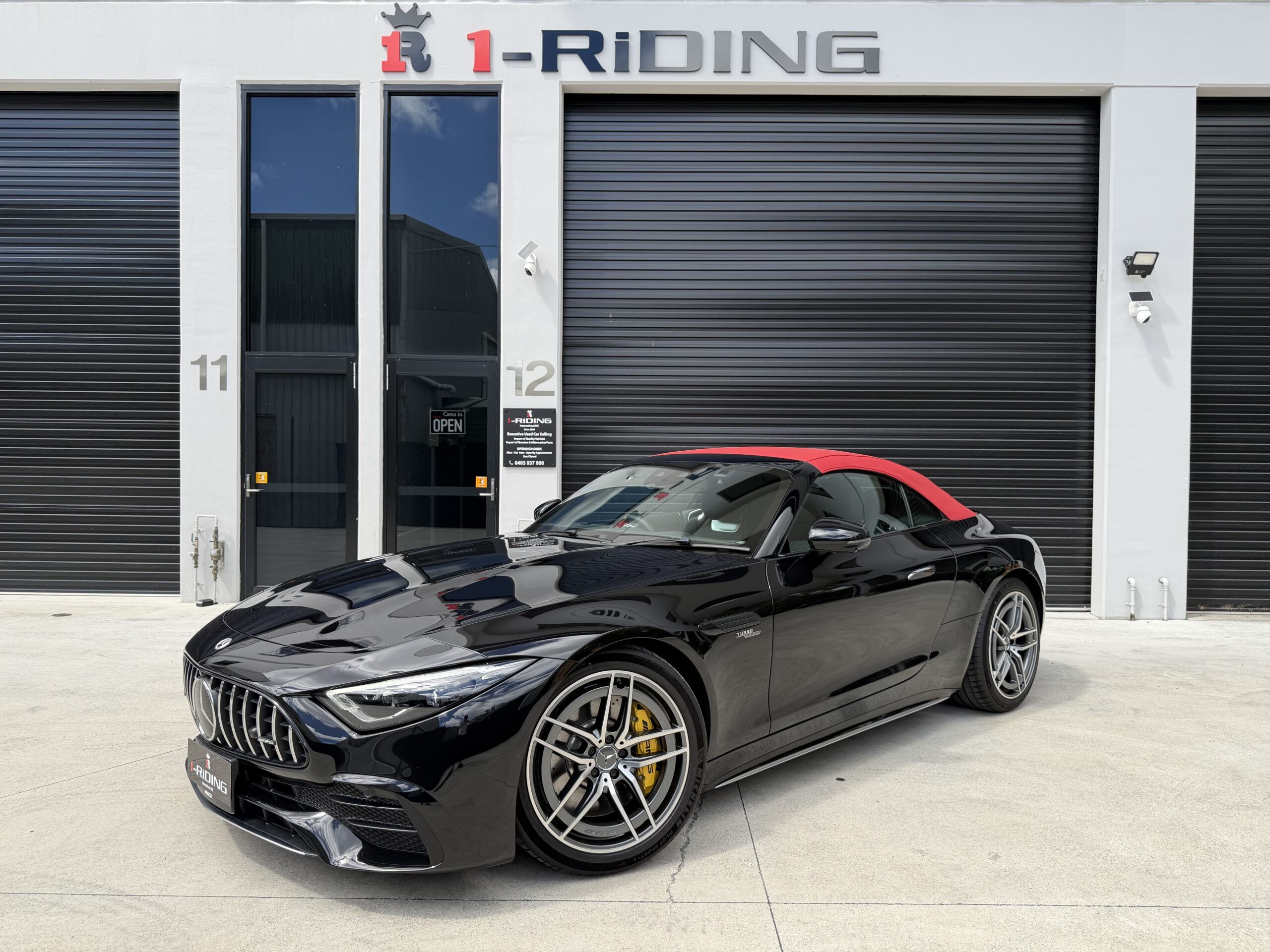 2022 Mercedes AMG SL43 photo