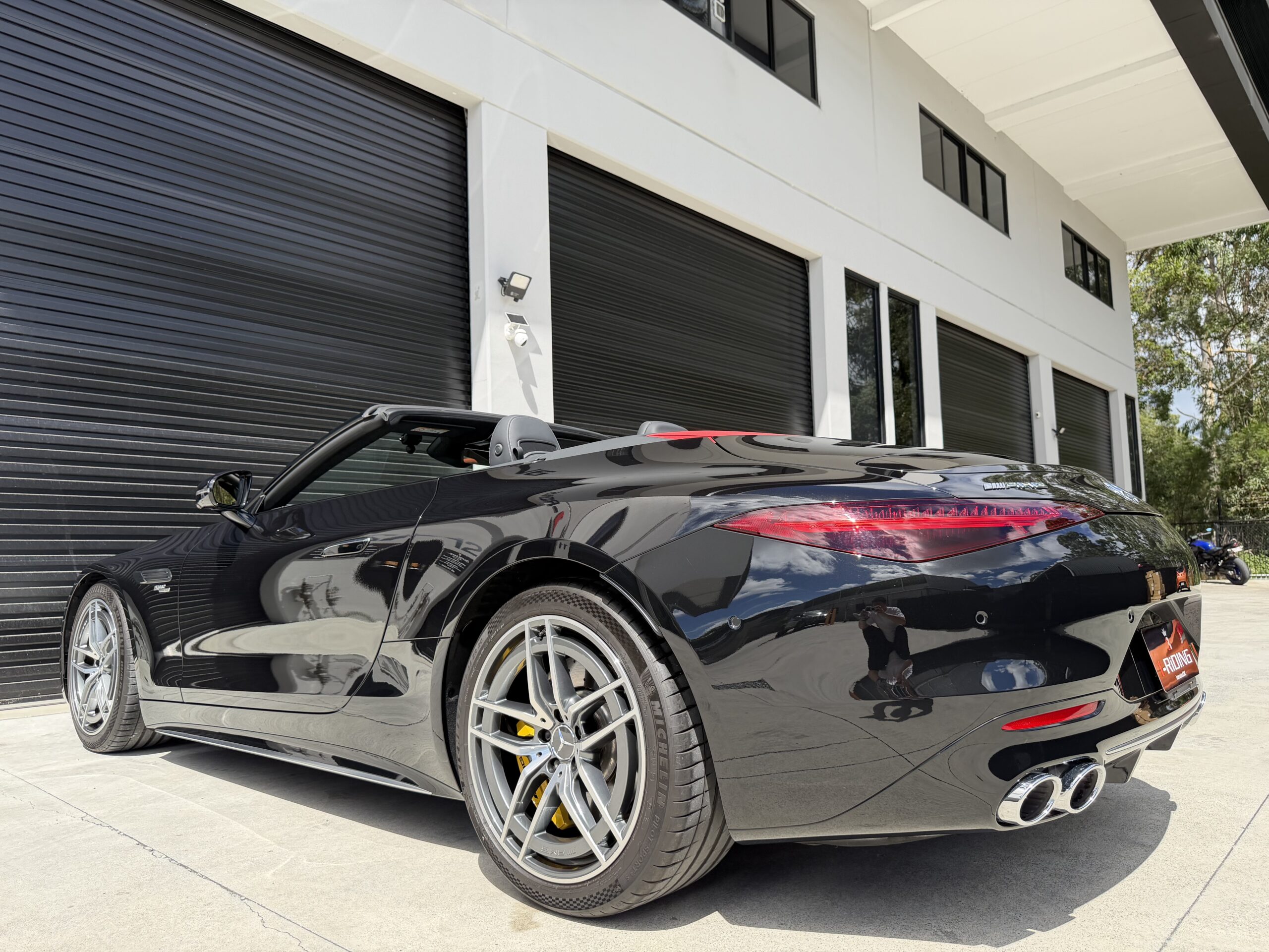 2022 Mercedes AMG SL43 photo