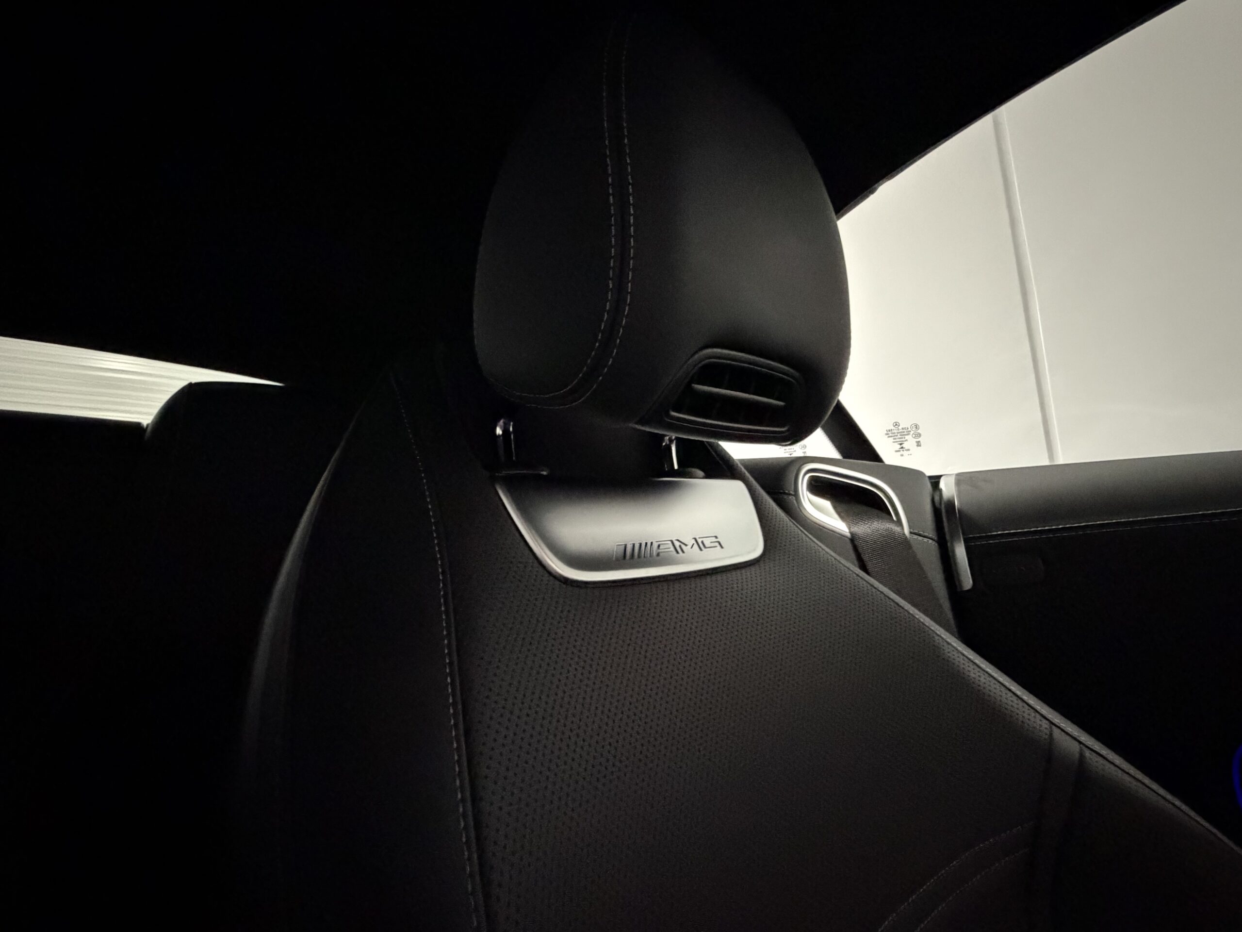 2022 Mercedes AMG SL43 photo